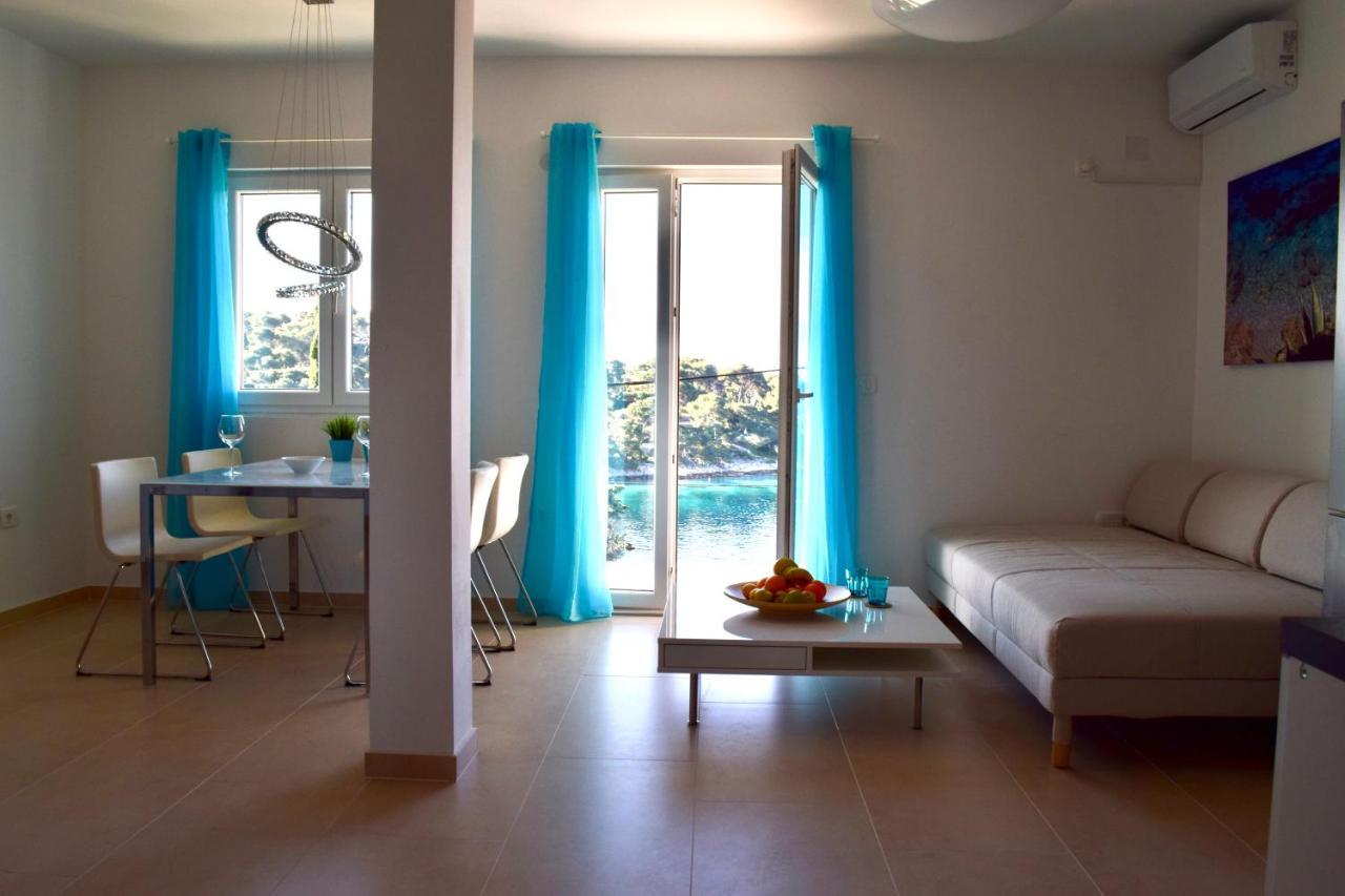 Villa Lemony Maslinica Ngoại thất bức ảnh