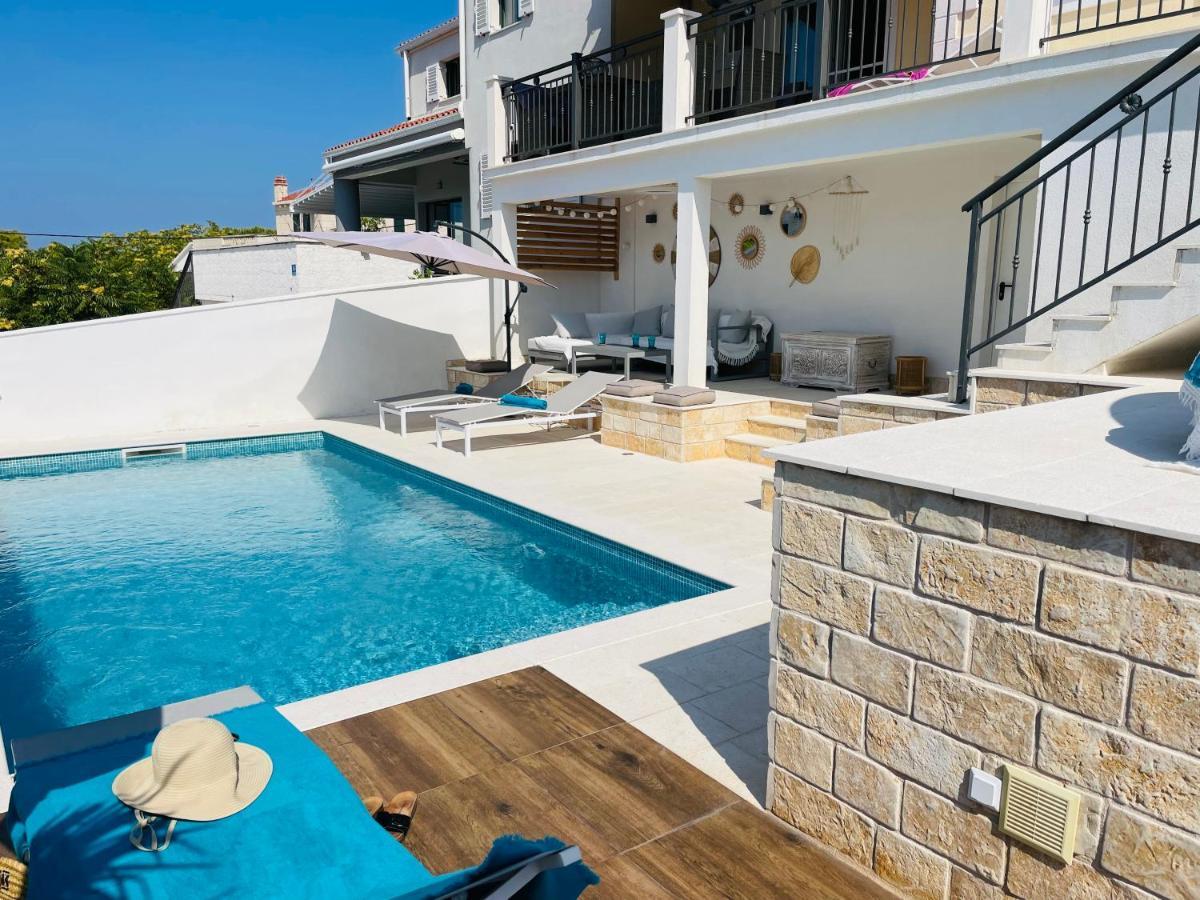 Villa Lemony Maslinica Ngoại thất bức ảnh